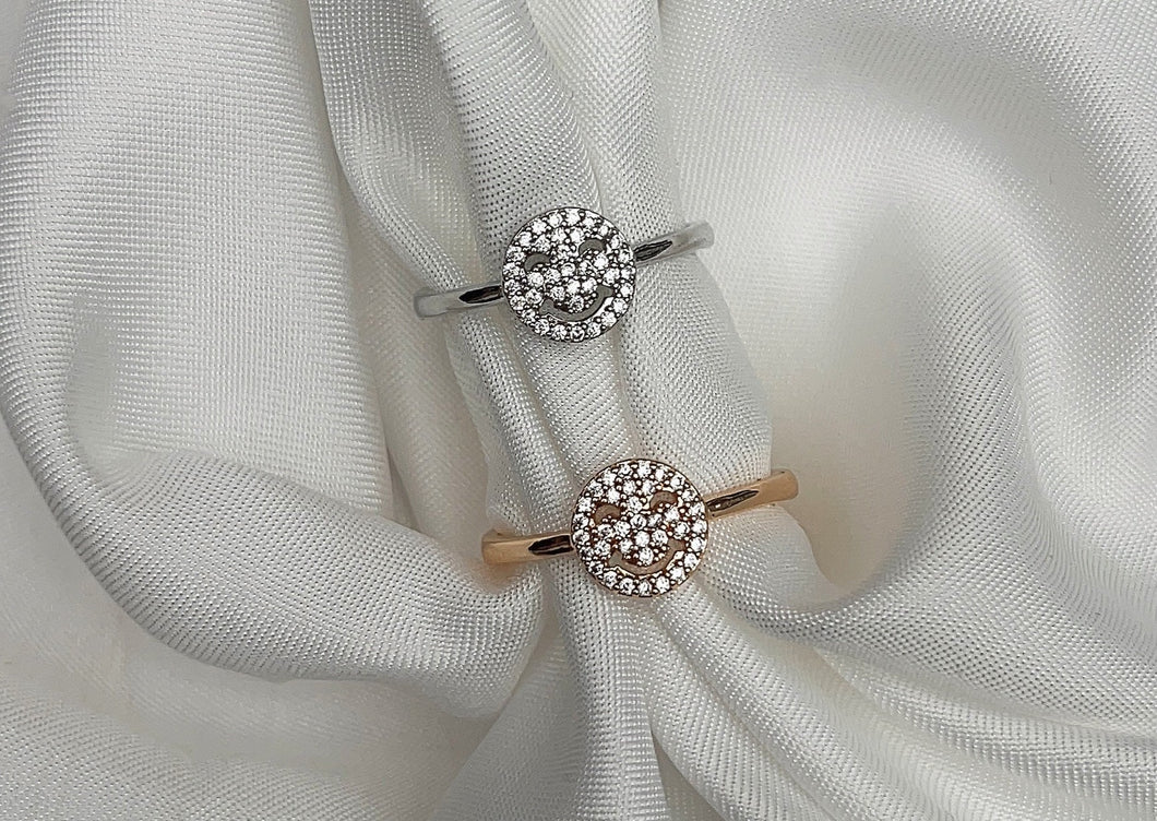 Smiley Diamond | Ring